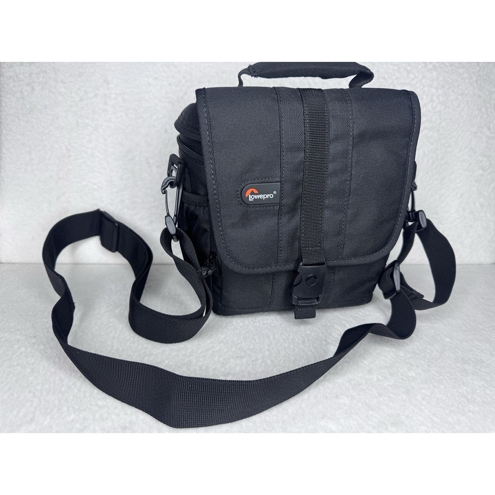 Lowepro Adventura 140 Camera Bag Pre-owned